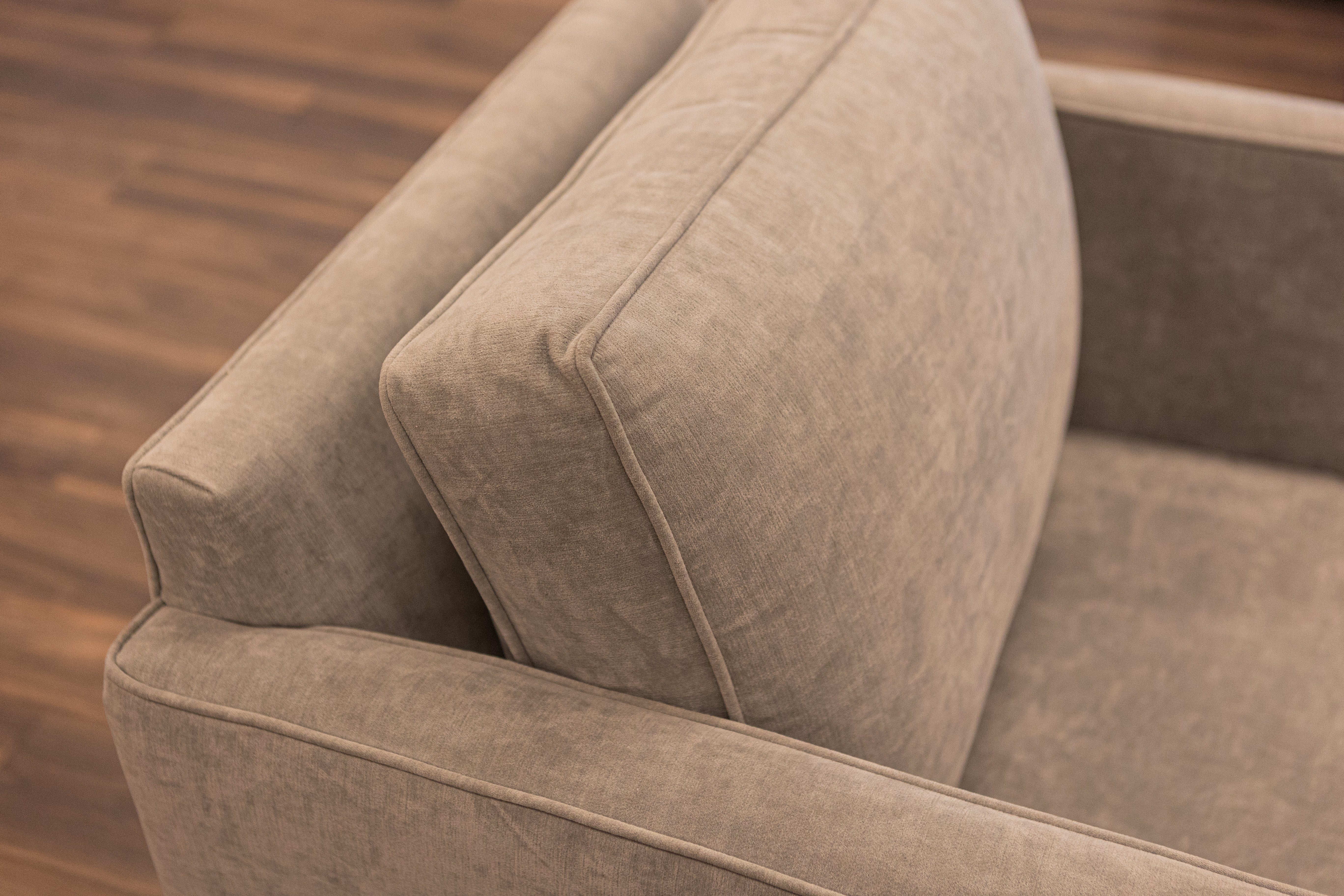 Jeremy Express Ship 34" Chair - Dusk