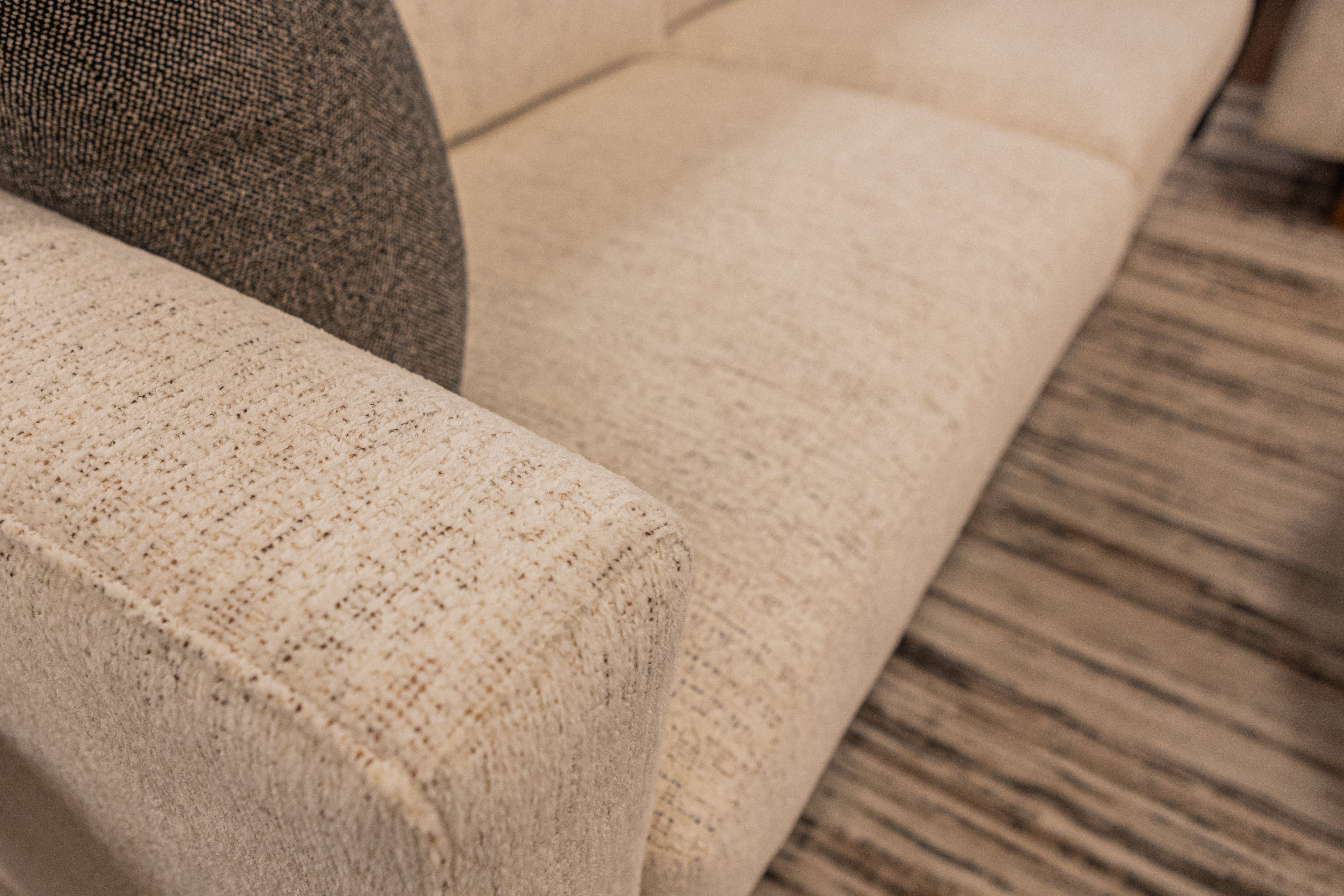 Jeffrey Quick Ship 90" 2 Cushion Sofa - Snow Owl