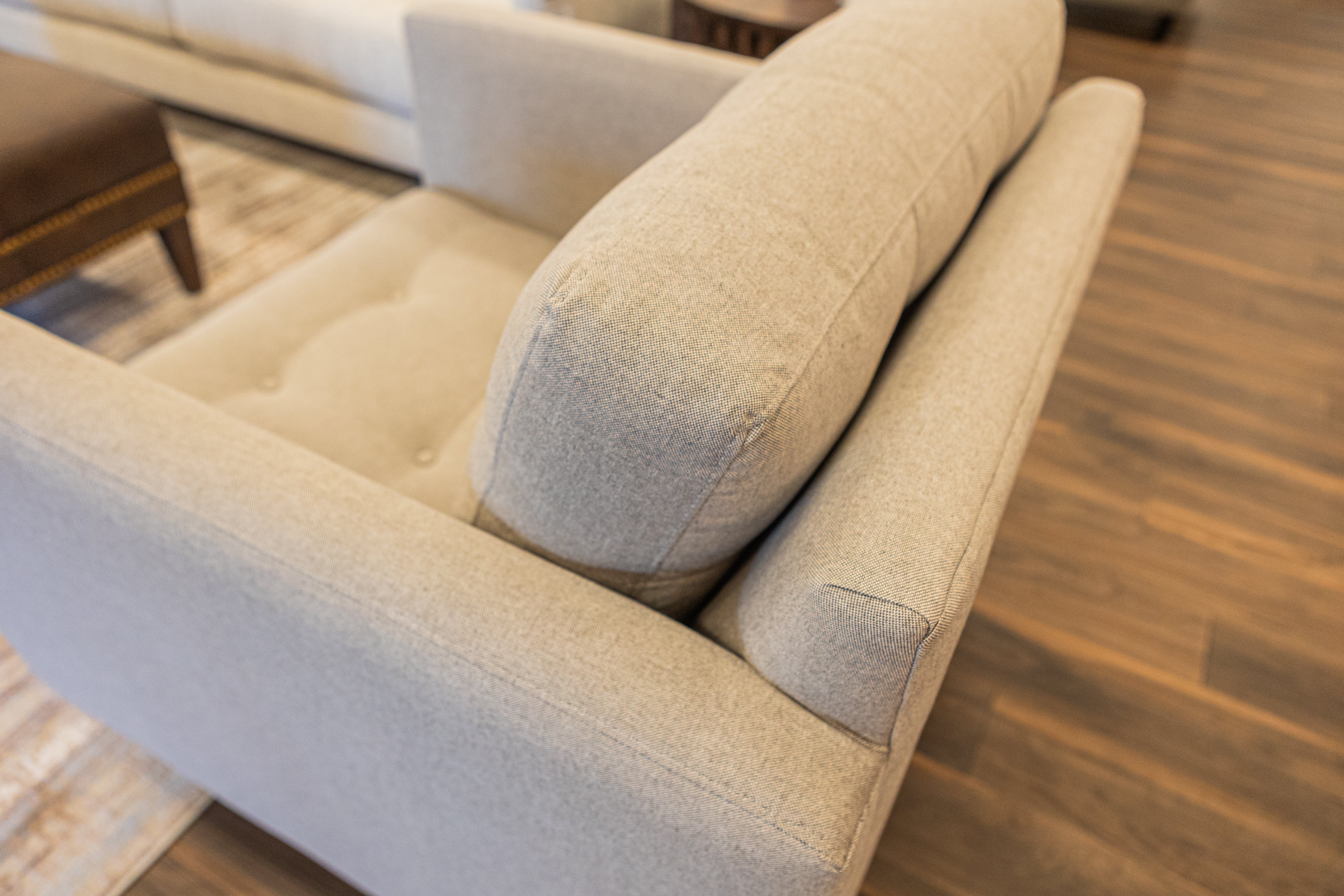 Josh Express Ship 34" Tufted Occasional Chair - Ivy League Brown