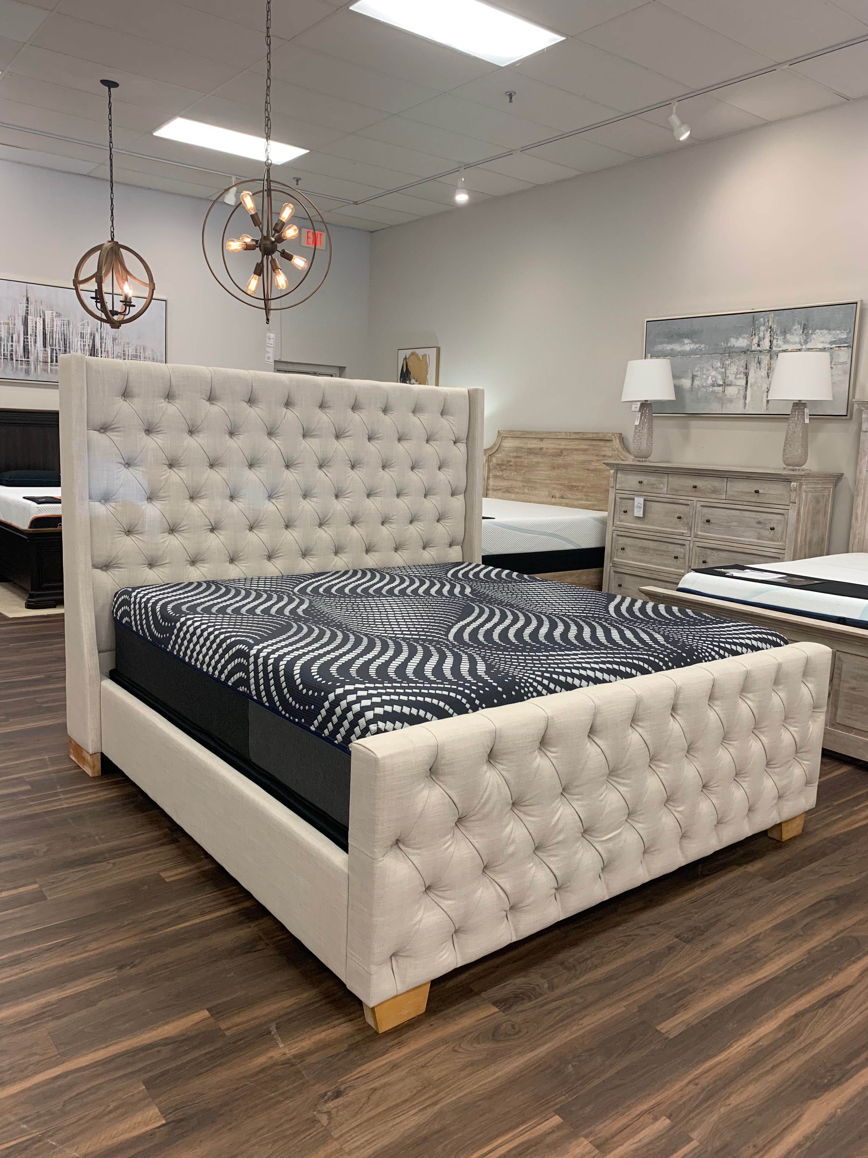Loren 87" Tufted Bed - King