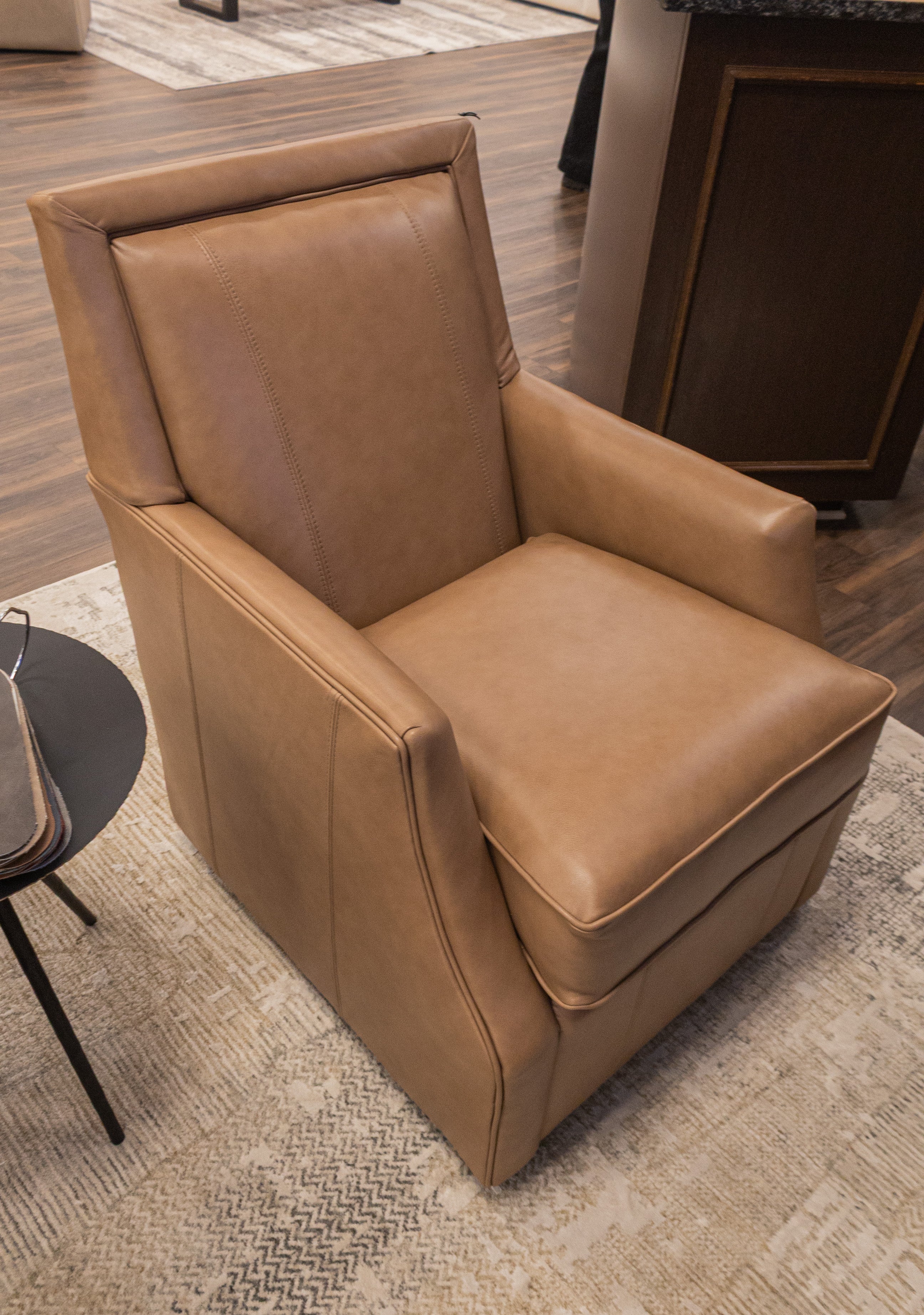 Davenport 30" Slope Arm Top Grain Leather Swivel Club Chair - Ranchero Malt