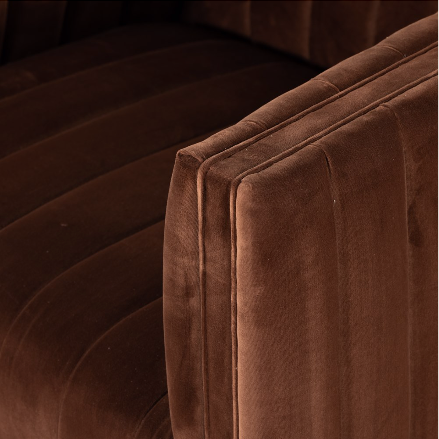 Augustus 32" Swivel Chair - Surrey Auburn