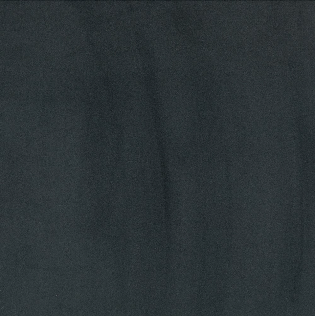 Yianni 31" Swivel Chair - Velvet Smoke