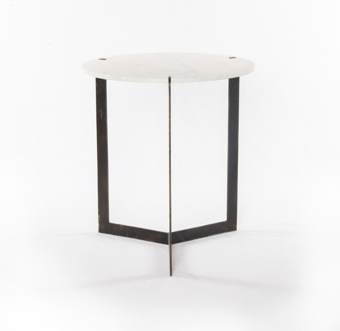Felipe 20" Round End Table - Hammered Iron + Cloud