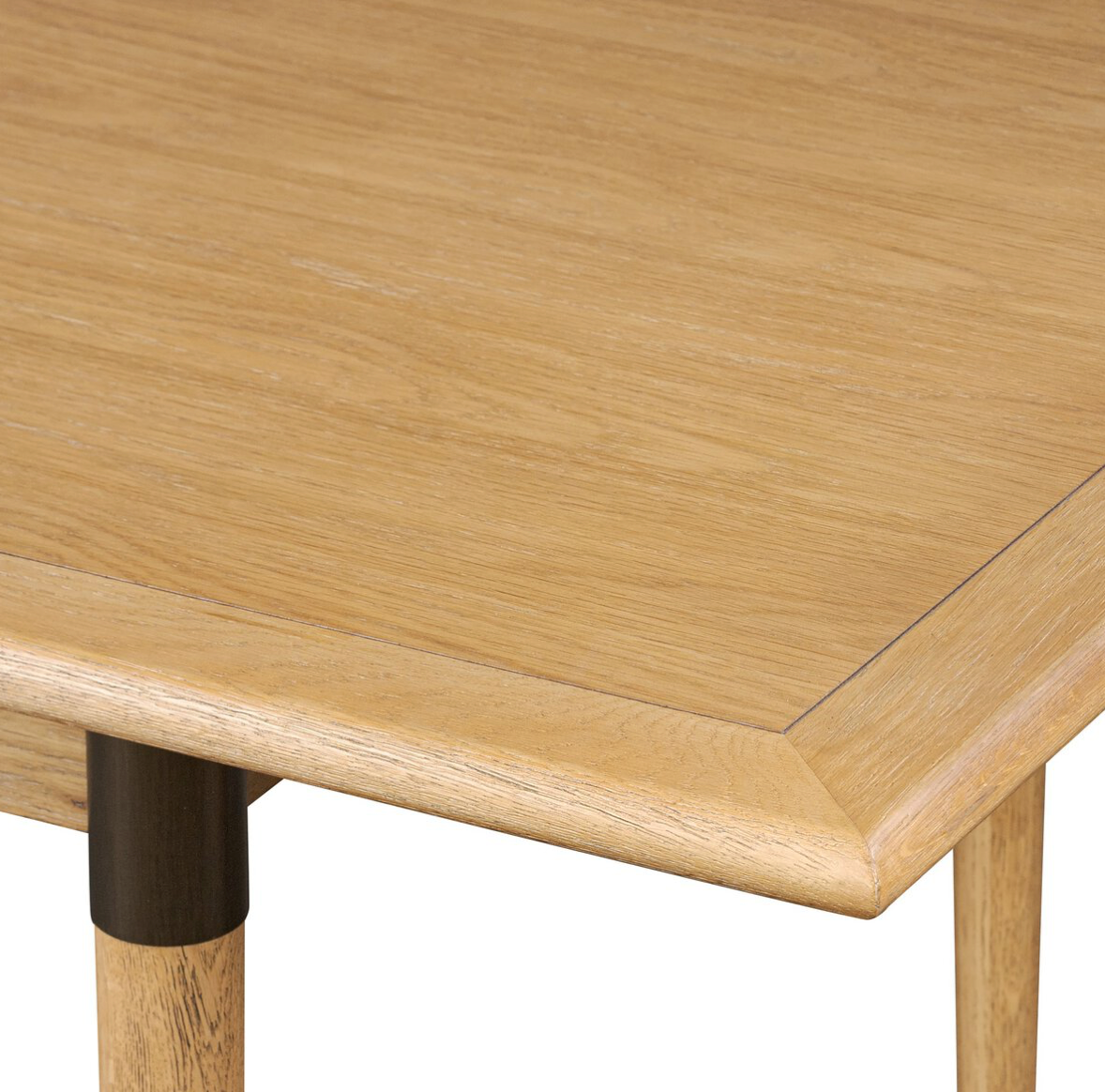 Hartford 84" - 104" Extension Dining Table - Fawn Oak