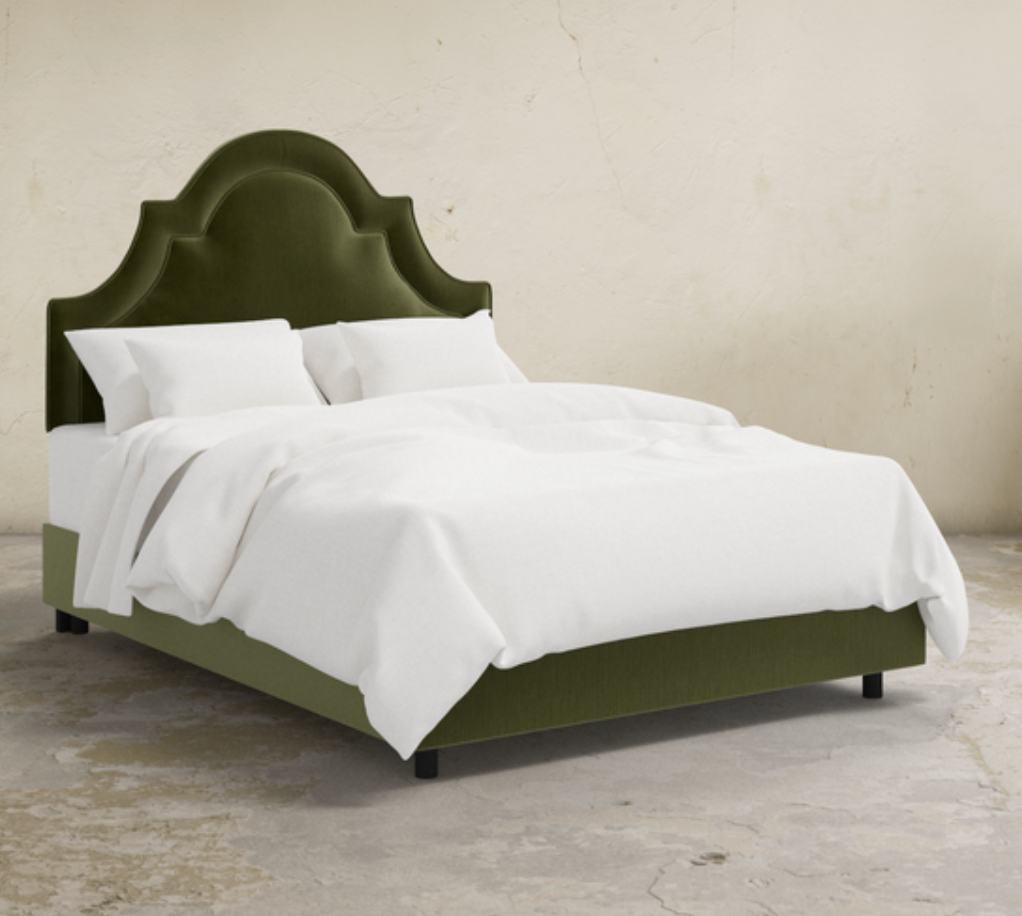 Tabitha Scalloped Customizable Bed