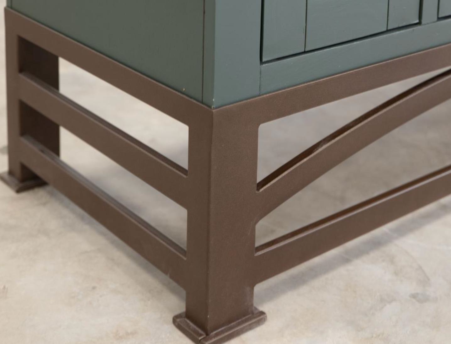 Clarksburg 49" 6 Door Pine + Glass 2 Hutch - Sage Green