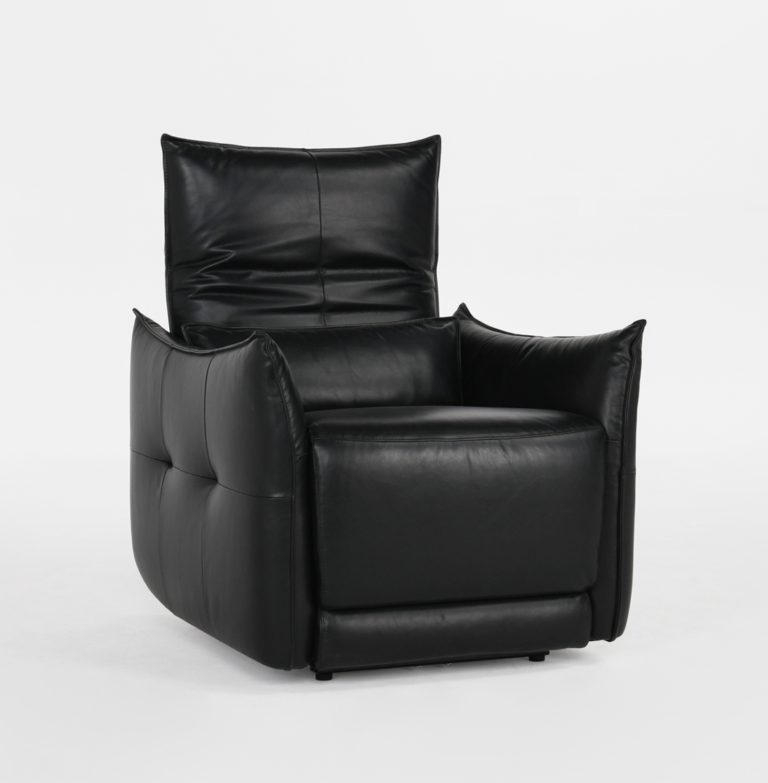 Helsinki 33" Top Grain Leather Power Motion Recliner - Black