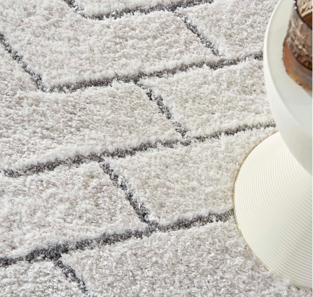 Diva Shag Area Rug - Ivory/Grey