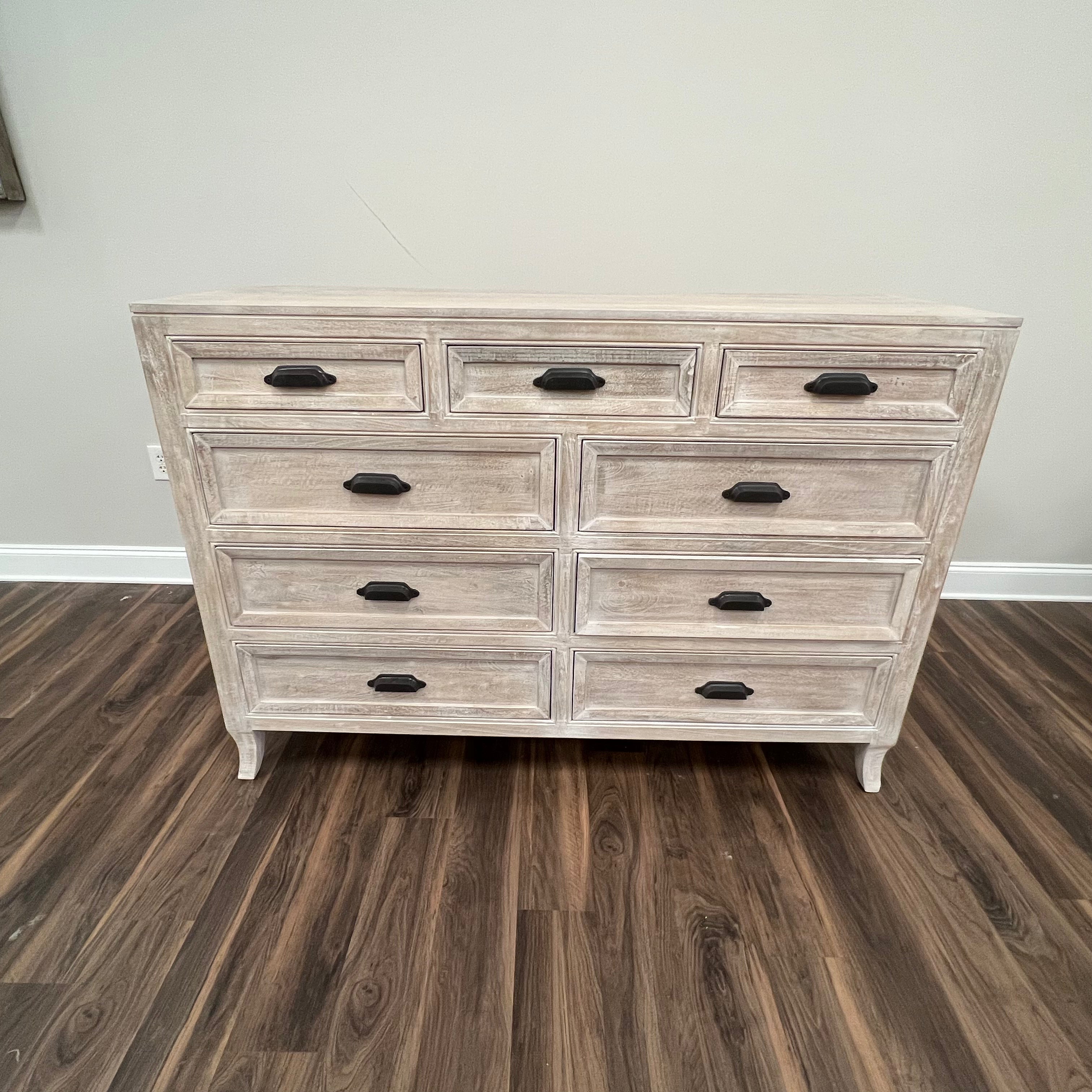 Sophia 60" 9 Drawer Dresser - Washed Blanca