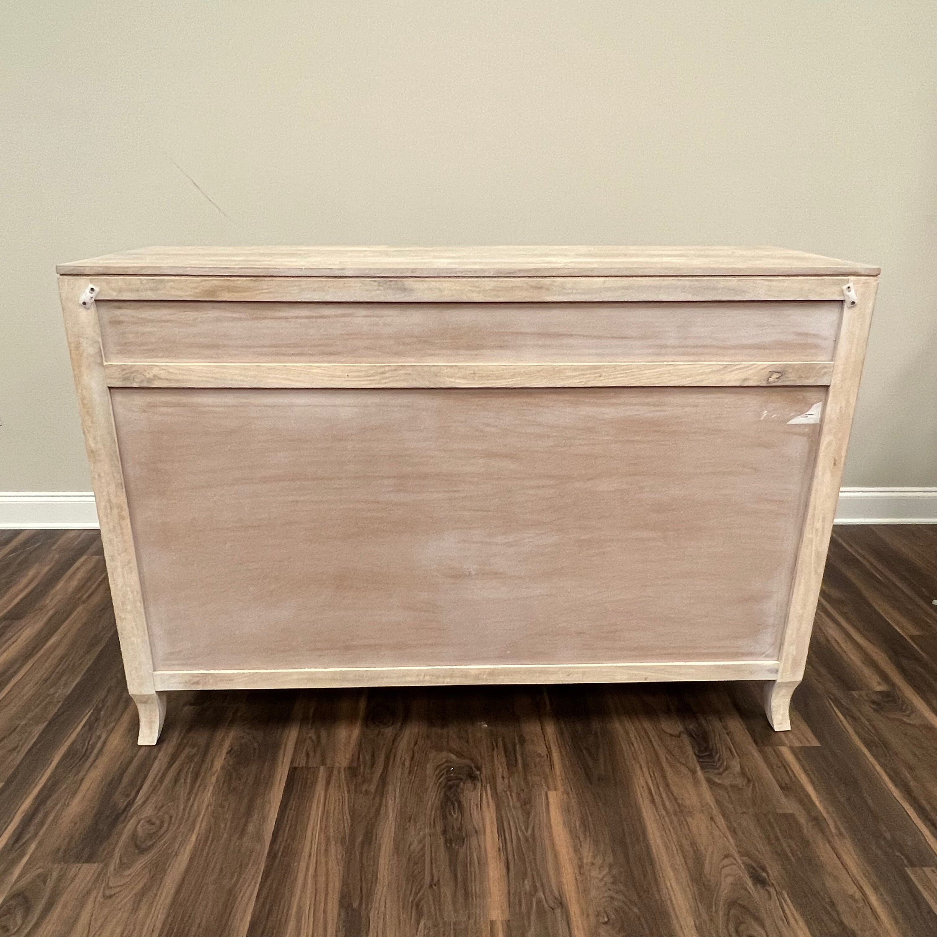 Sophia 60" 9 Drawer Dresser - Washed Blanca