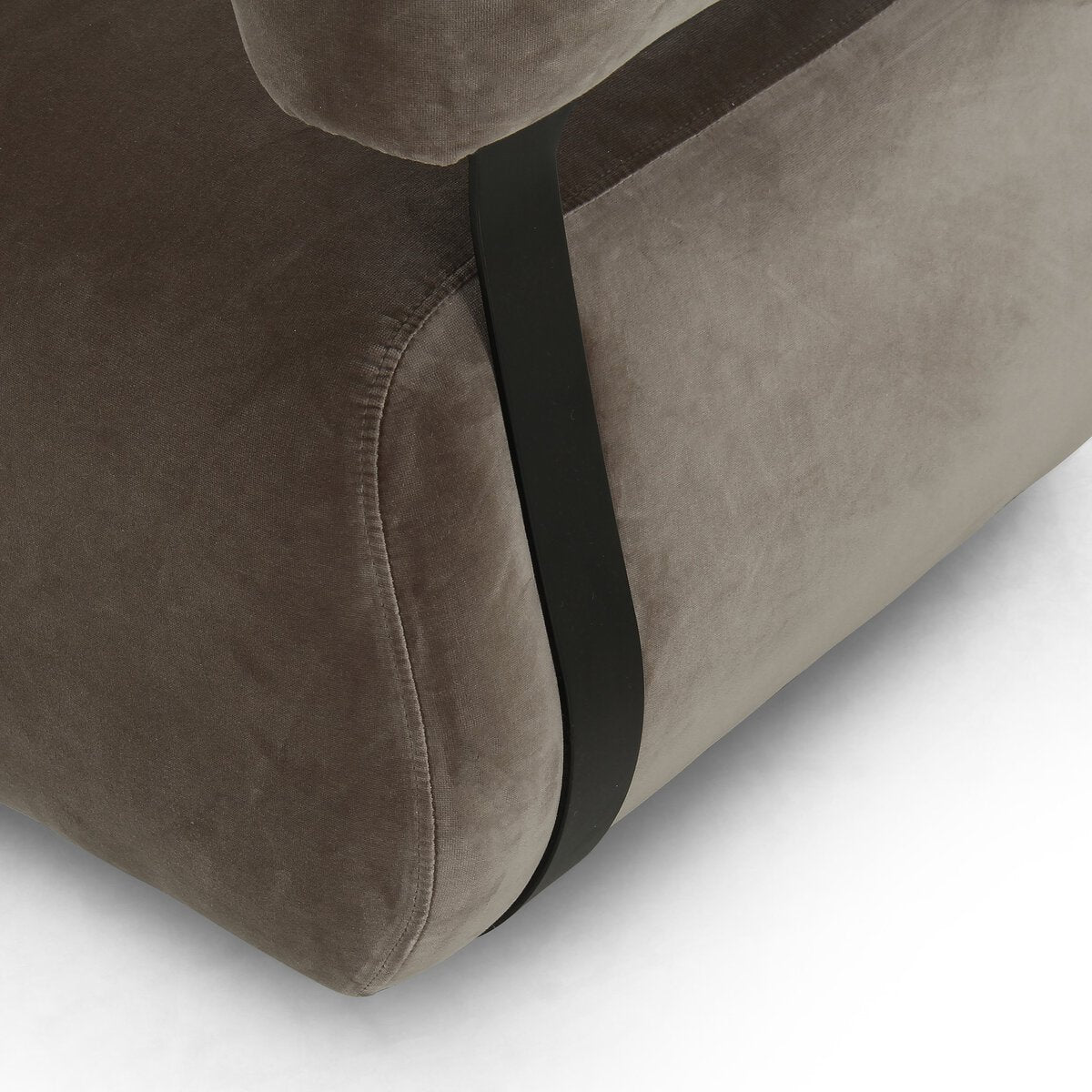 Garlend 37" Upholstered Swivel Chair - Surrey Fossil