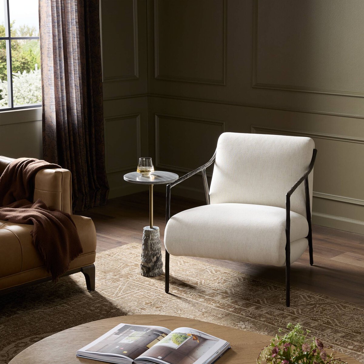 Caszidy 26" Chair - Performance Snow