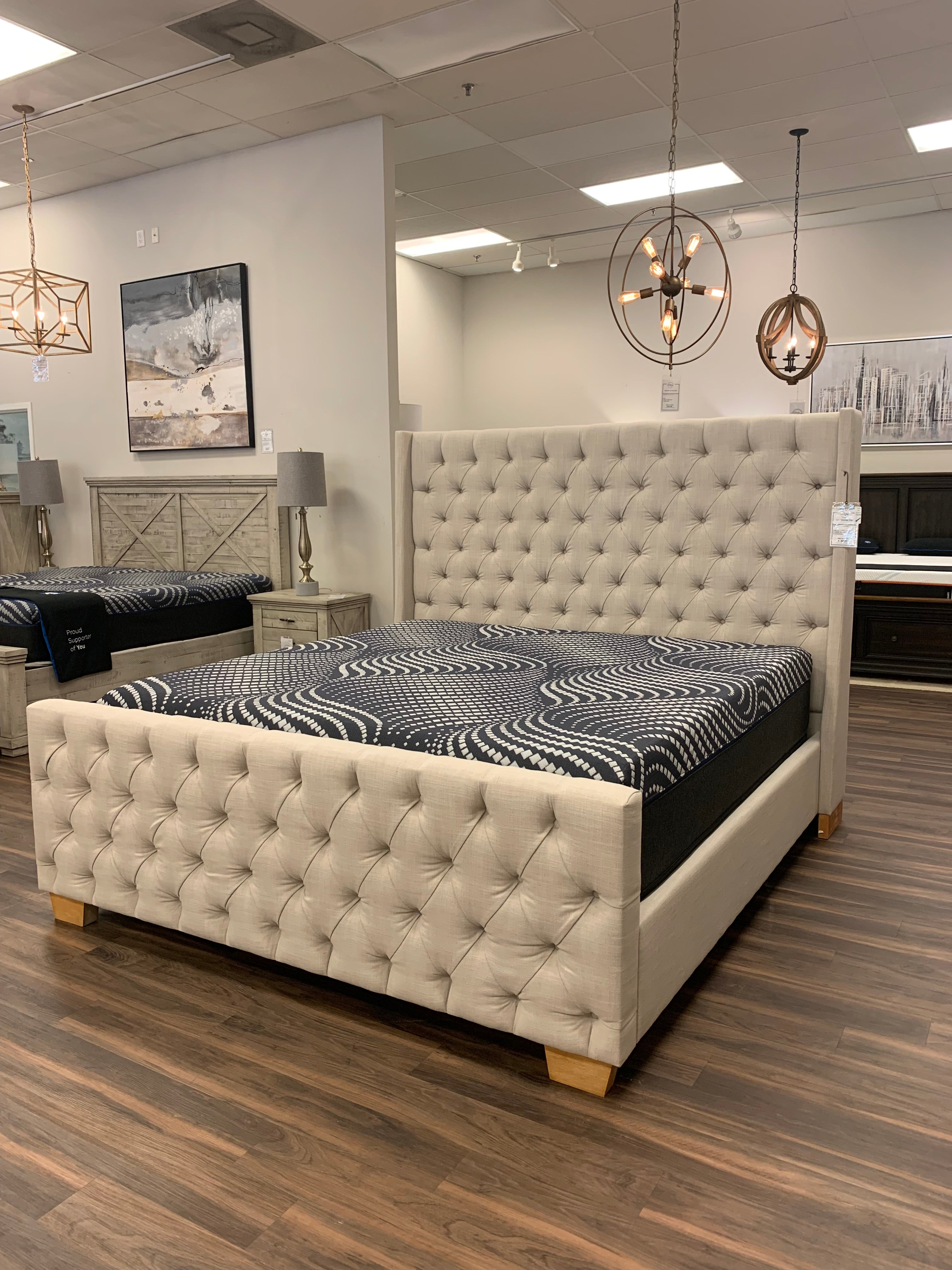 Loren 87" Tufted Bed - King