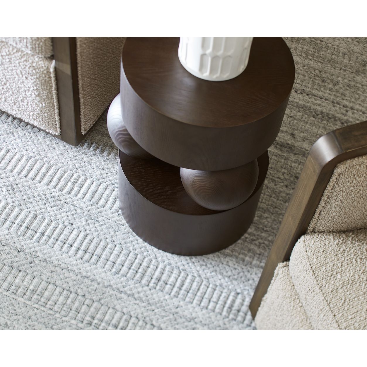 Zenobia 18" End Table - Rich Coffee