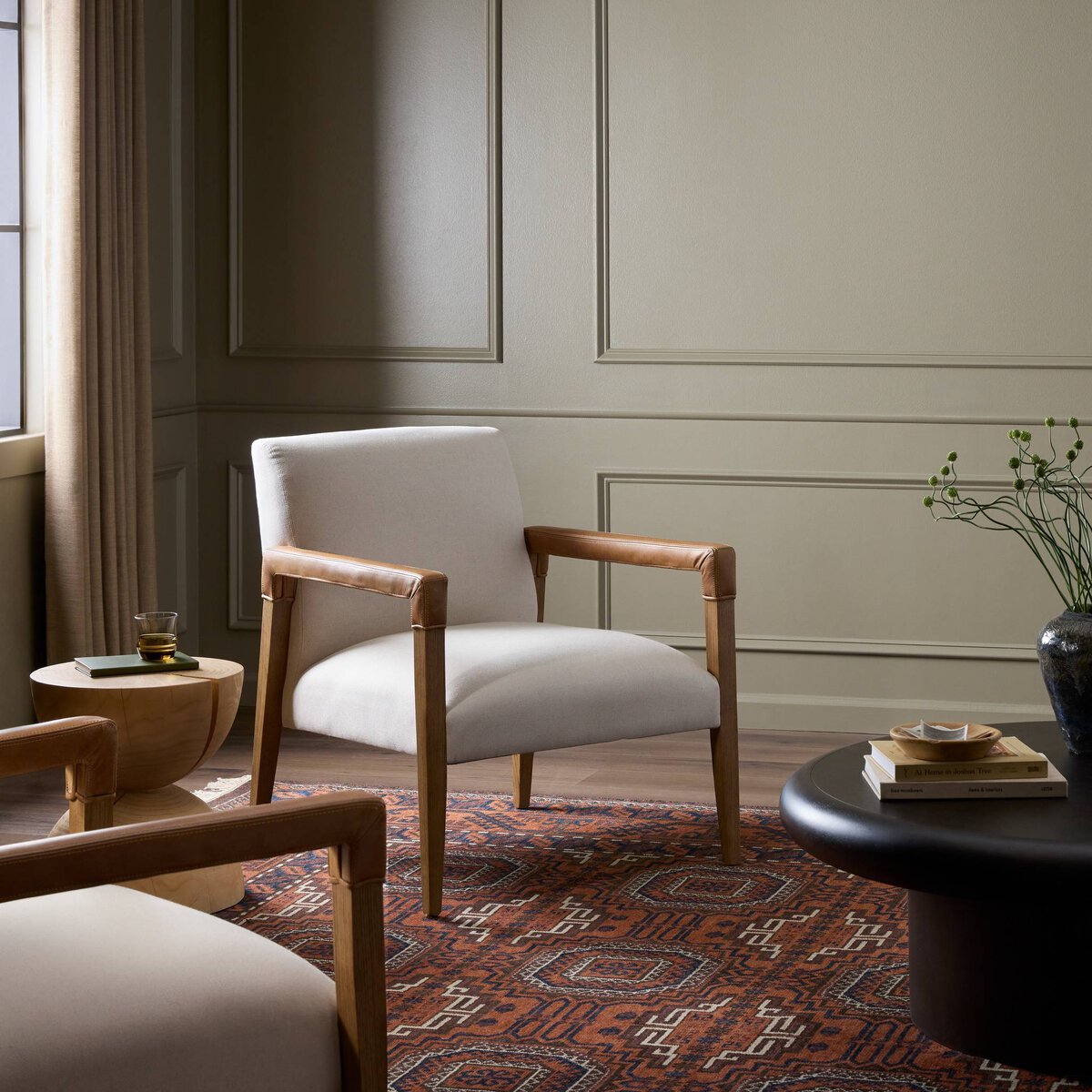 Ruby 28" Chair - Natural