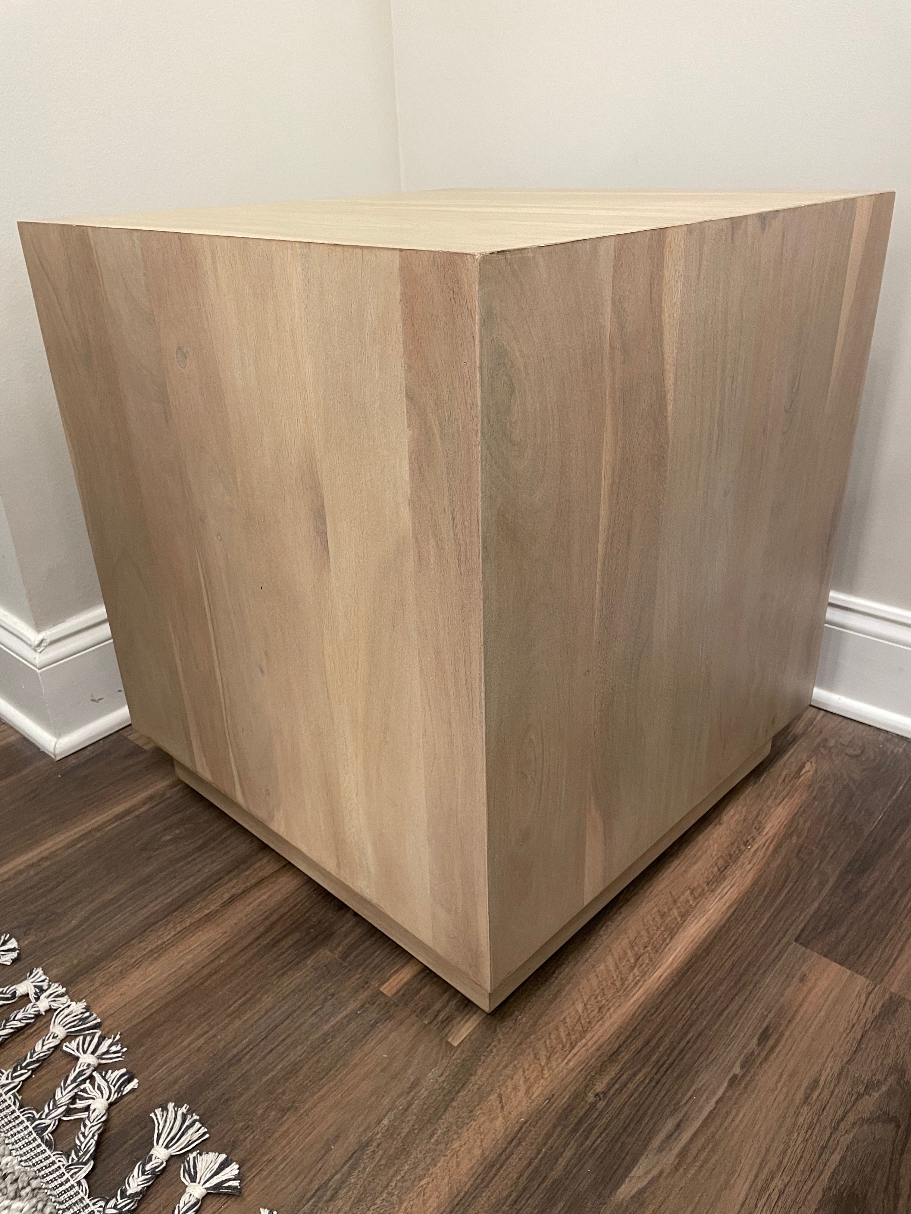 Malcolm Acacia 20" Square End Table - New White Wash