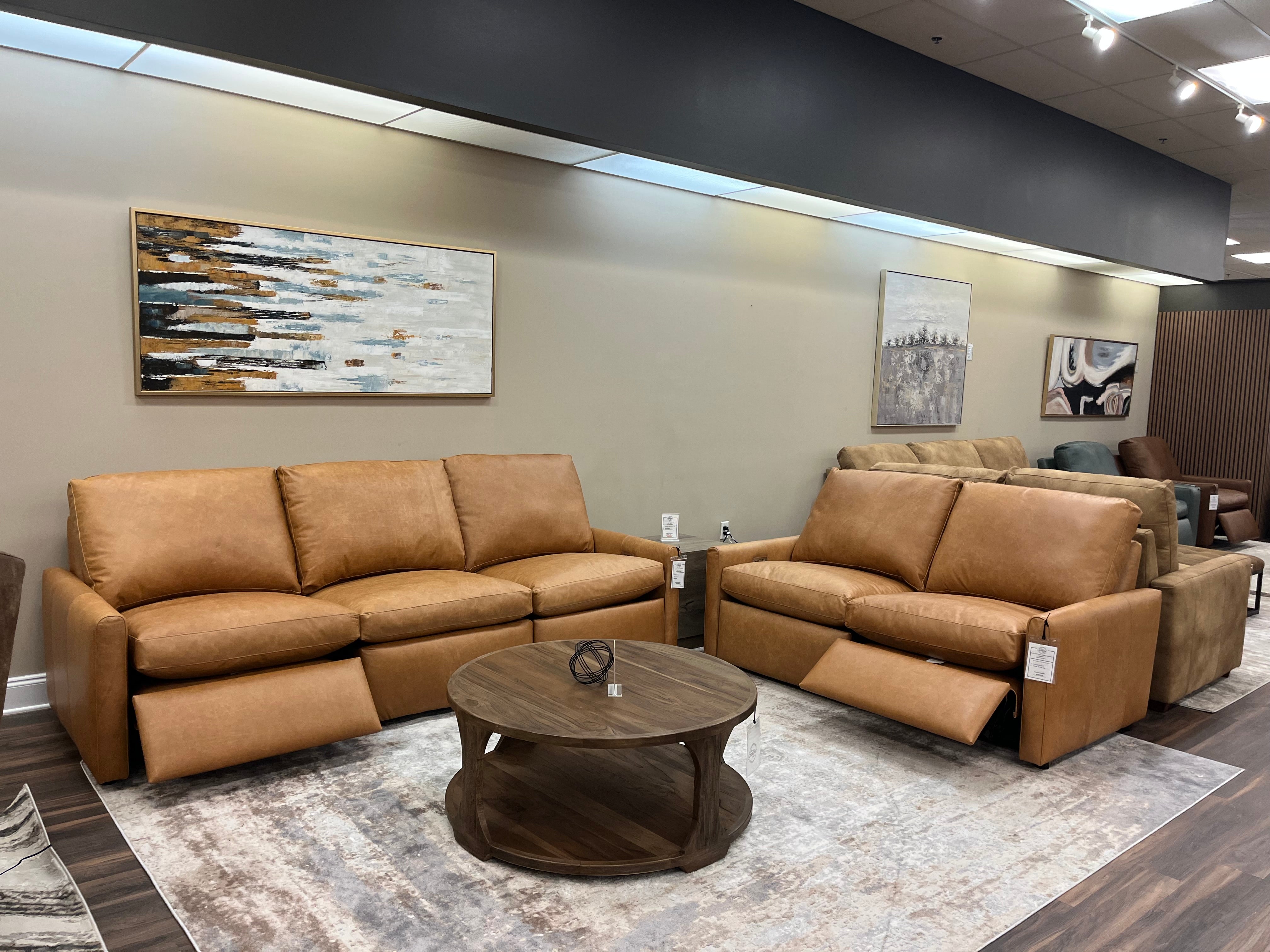 Dustin 111" Power Motion Reclining Sofa - Vacchetta Amber
