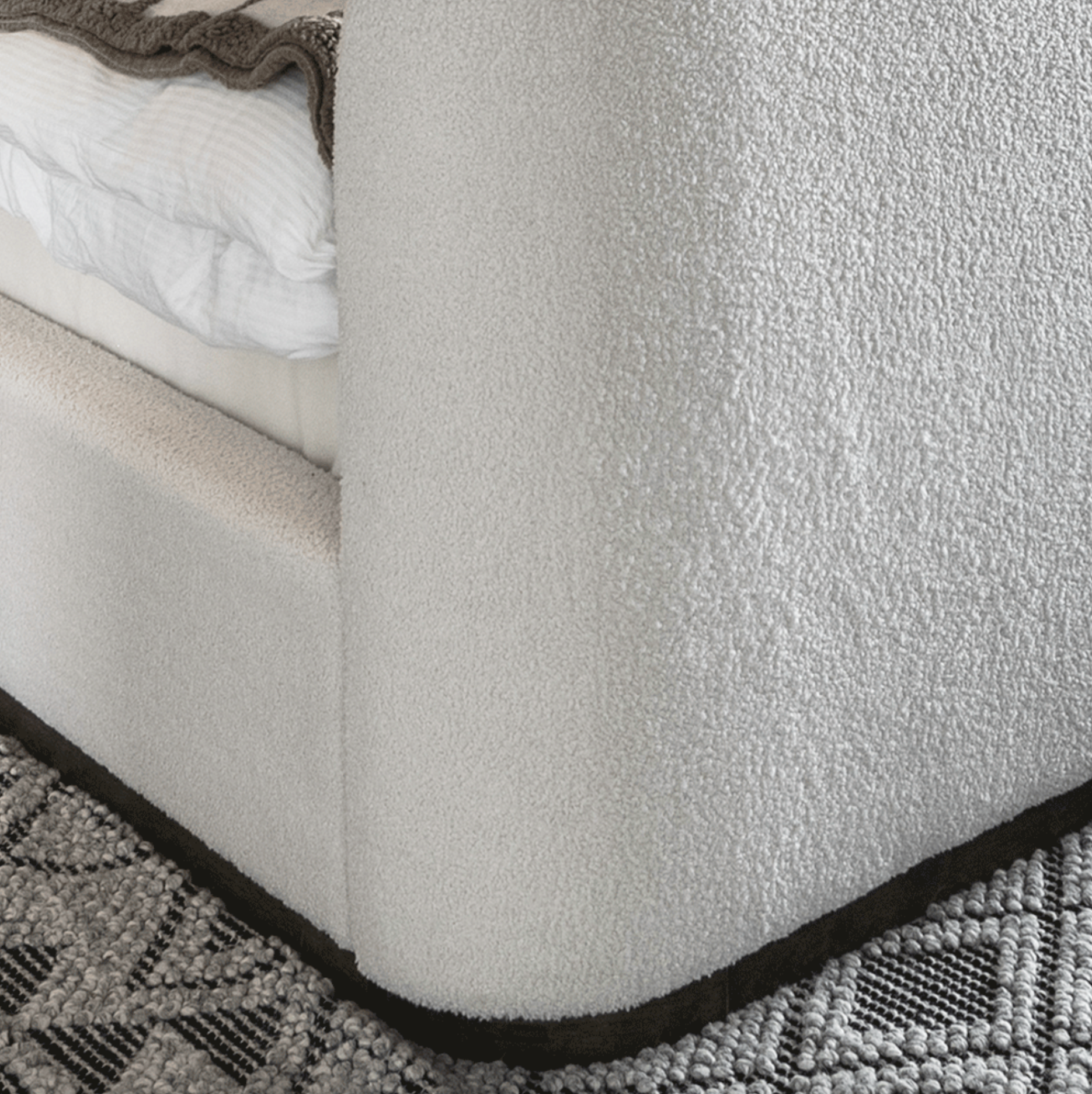 Bianca 70" Queen Bed - Ivory + Beechwood