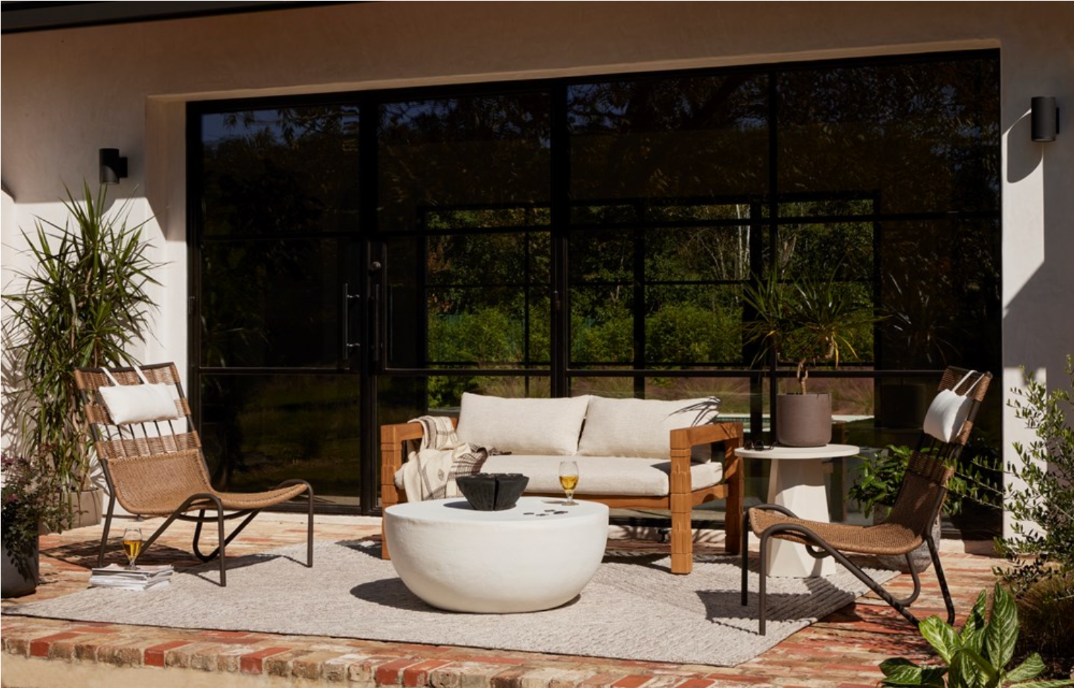 Bowman 22" Outdoor End Table - White Concrete