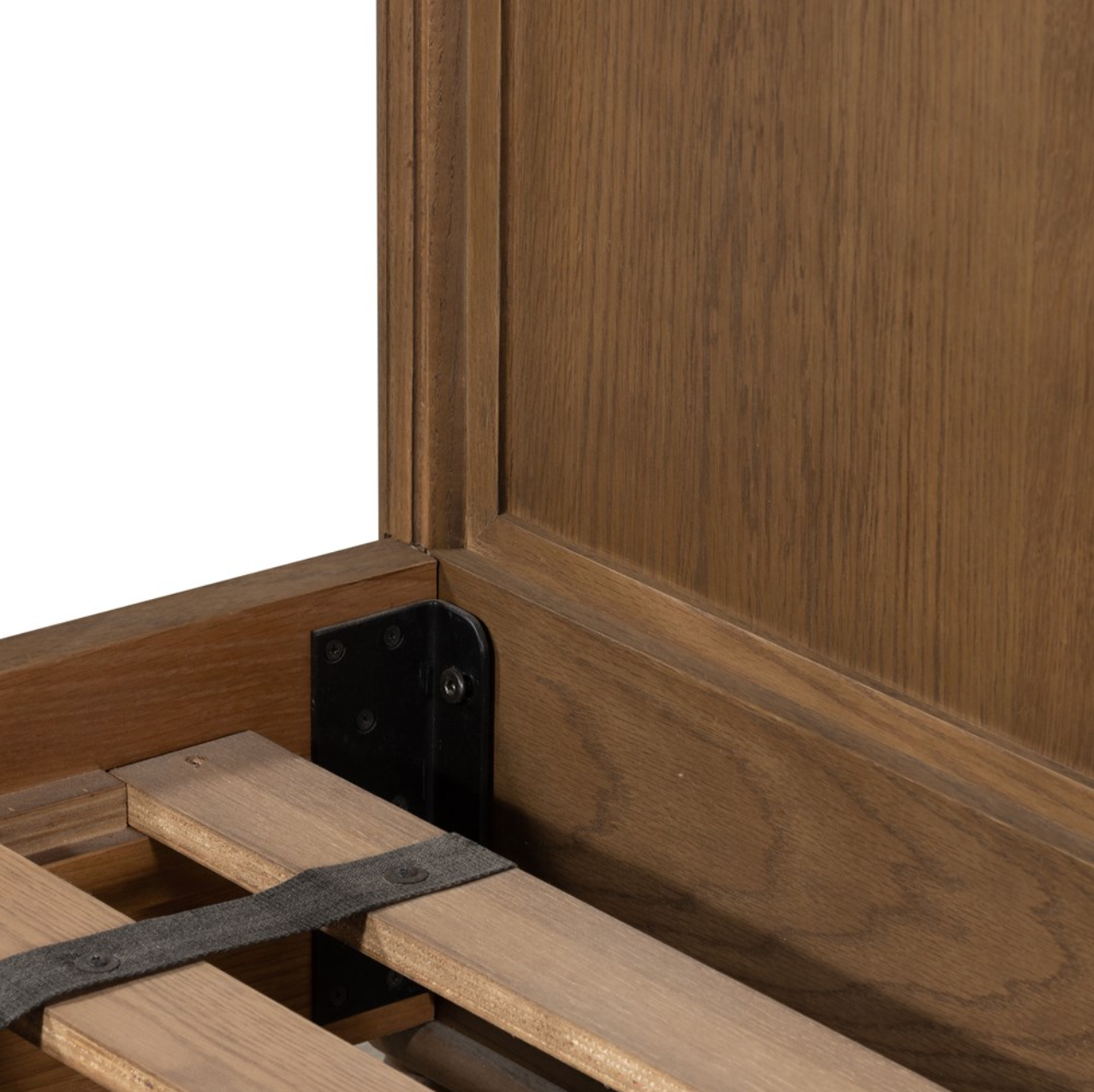 Eloise 81" King Bed - Toasted Oak