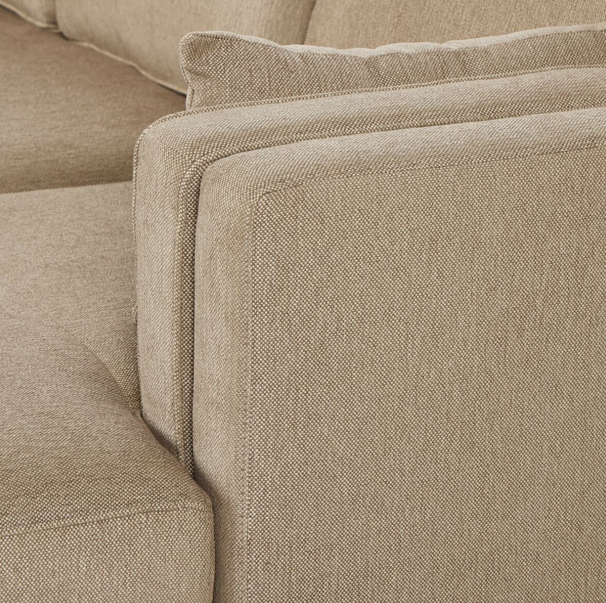 Amber 121" 2 Piece Sectional w/ LAF Chaise - Quenton Pebble