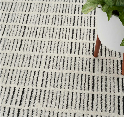 Tribeca Area Rug - Ivory Black