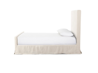 Darla 67" Slipcovered Queen Bed - Natural