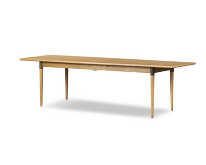 Hartford 84" - 104" Extension Dining Table - Fawn Oak