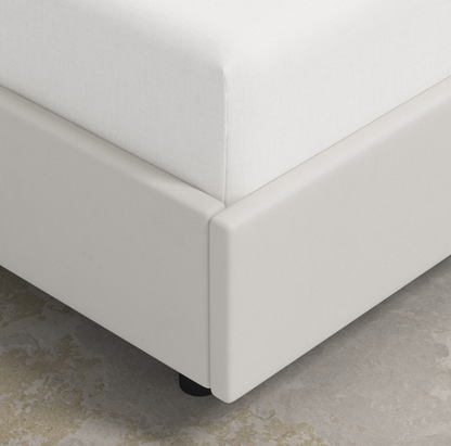 Londyn Tufted Customizable Wingback Bed