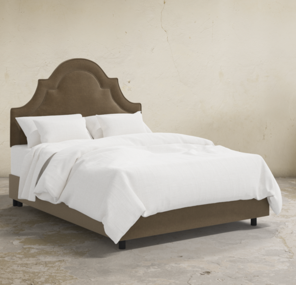 Tabitha Scalloped Customizable Bed