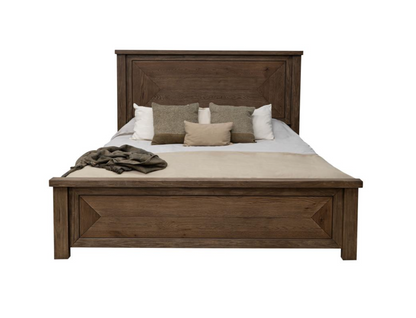 Newton Poplar Queen Bed - Warm Oak