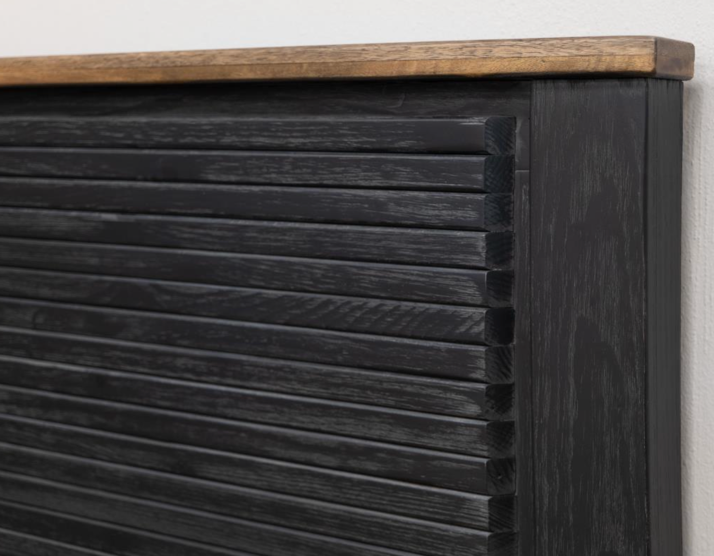 Etowah 84" King Bed - Ebony