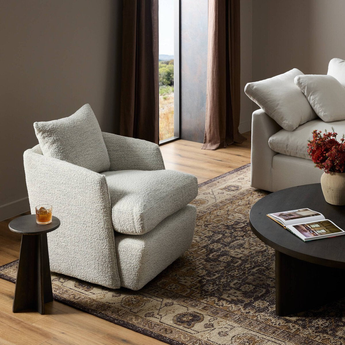 Winifred 28" Swivel Chair - Performance Cotton