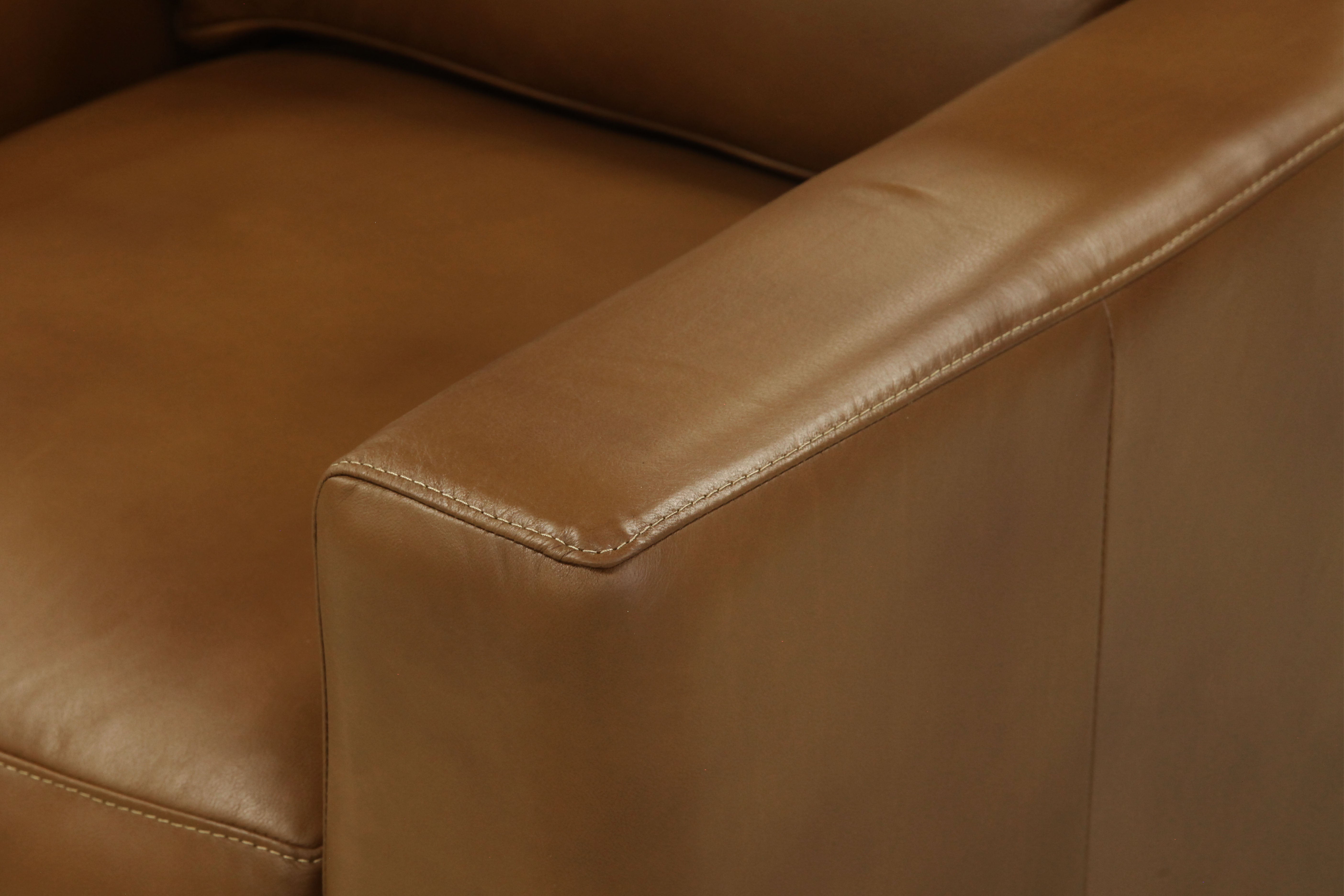 Norton 41" Top Grain Leather Chair - Portofino Cinnamon
