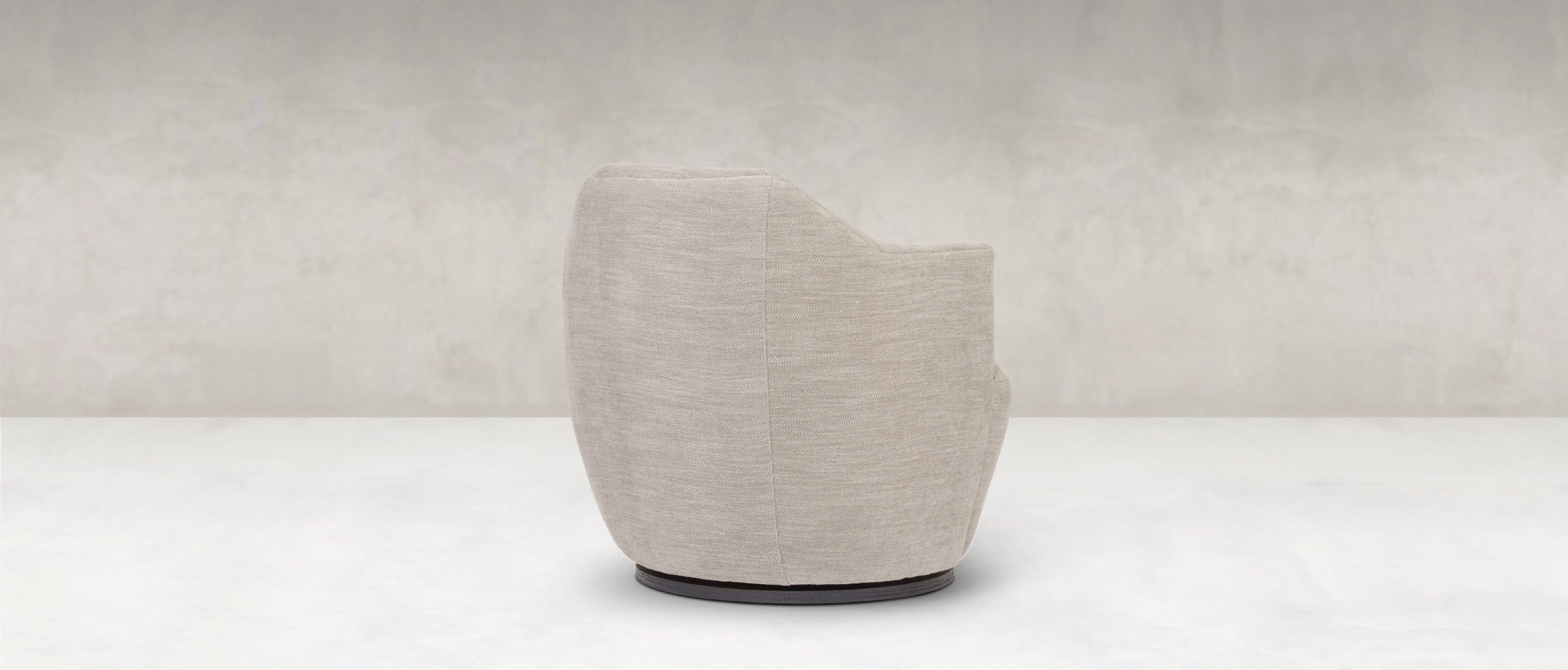 Wendy Express Ship 31" Swivel Chair