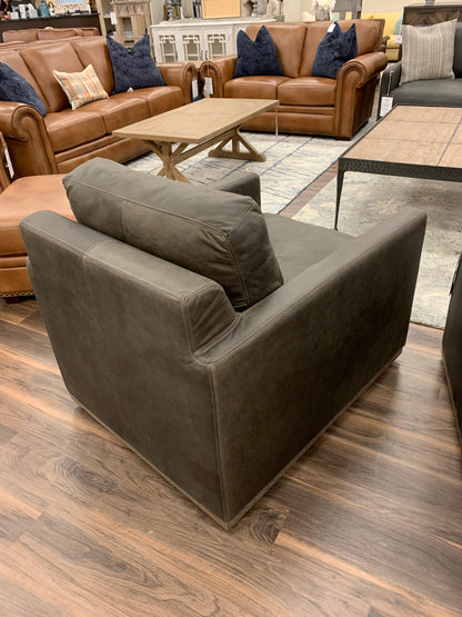 Clarksdale 32" Top Grain Leather Swivel Chair - Napa Iron