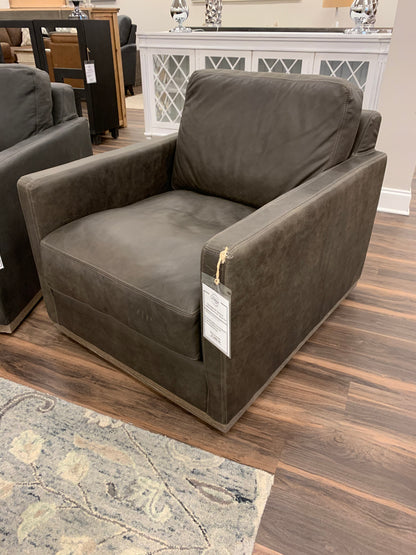 Clarksdale 32" Top Grain Leather Swivel Chair - Napa Iron