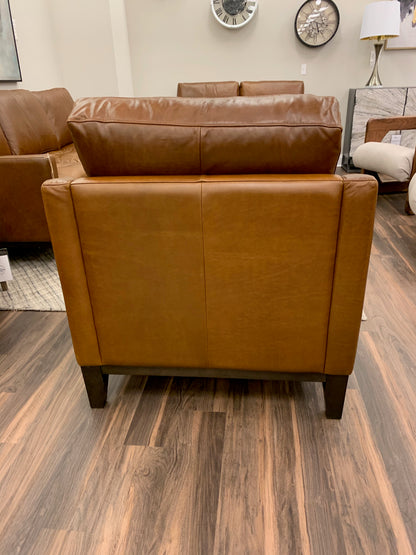 Torrey 35" Tufted Top Grain Leather Chair - Delmar Goldenrod