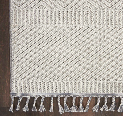 Baxter Area Rug - Grey/Ivory