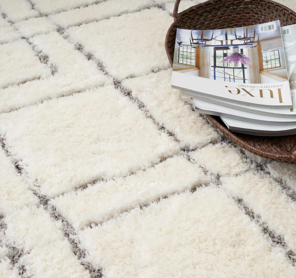 Diva Shag Area Rug - Ivory Diamond
