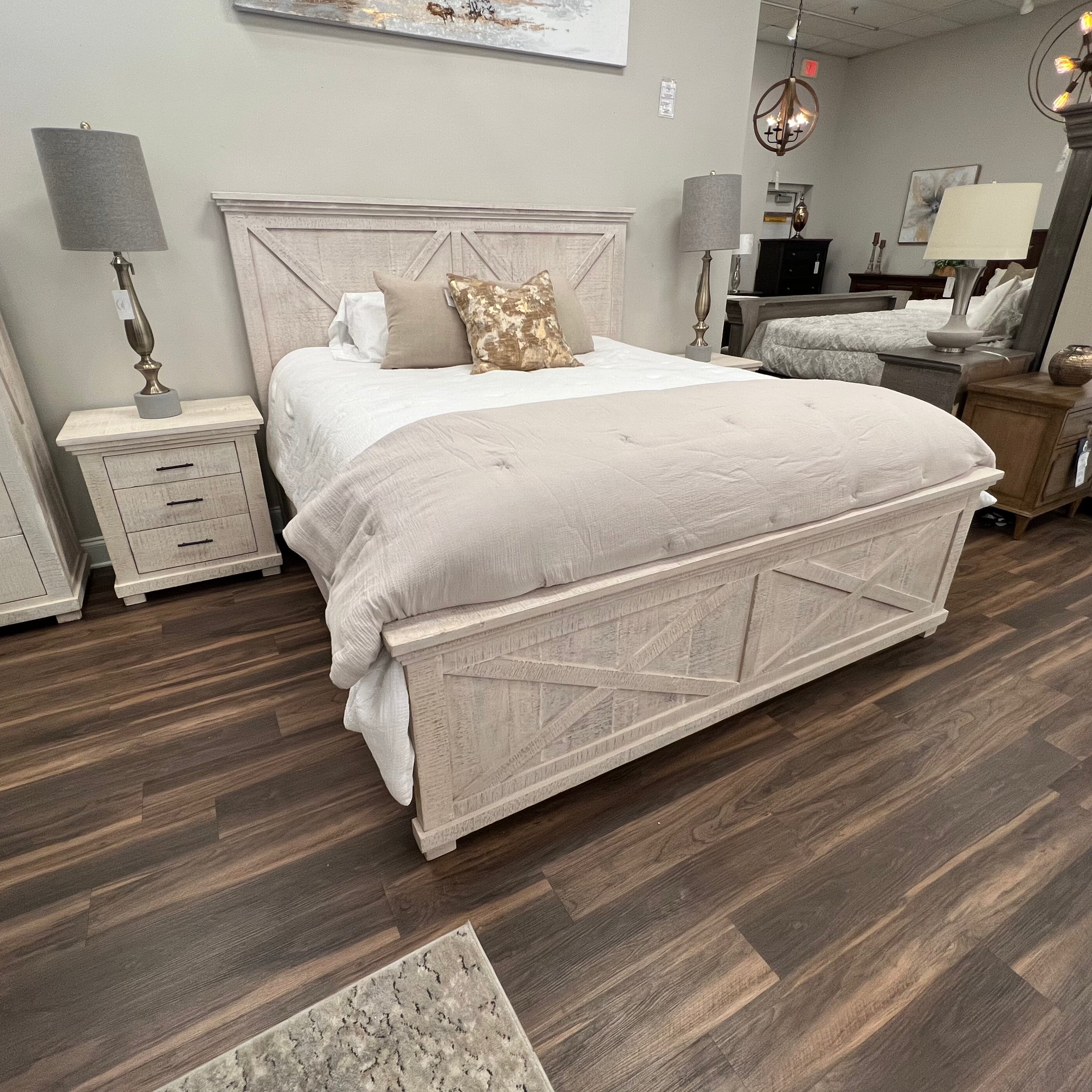 Henderson Queen Panel Bed - Distressed Poplar