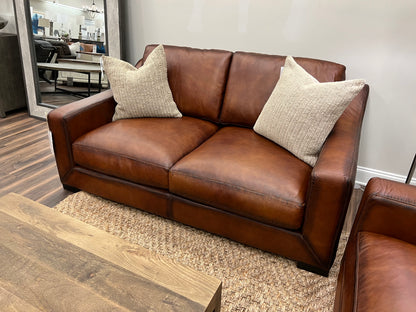 Leonardo 69" Top Grain Leather 2 Cushion Loveseat - Daytona Antique