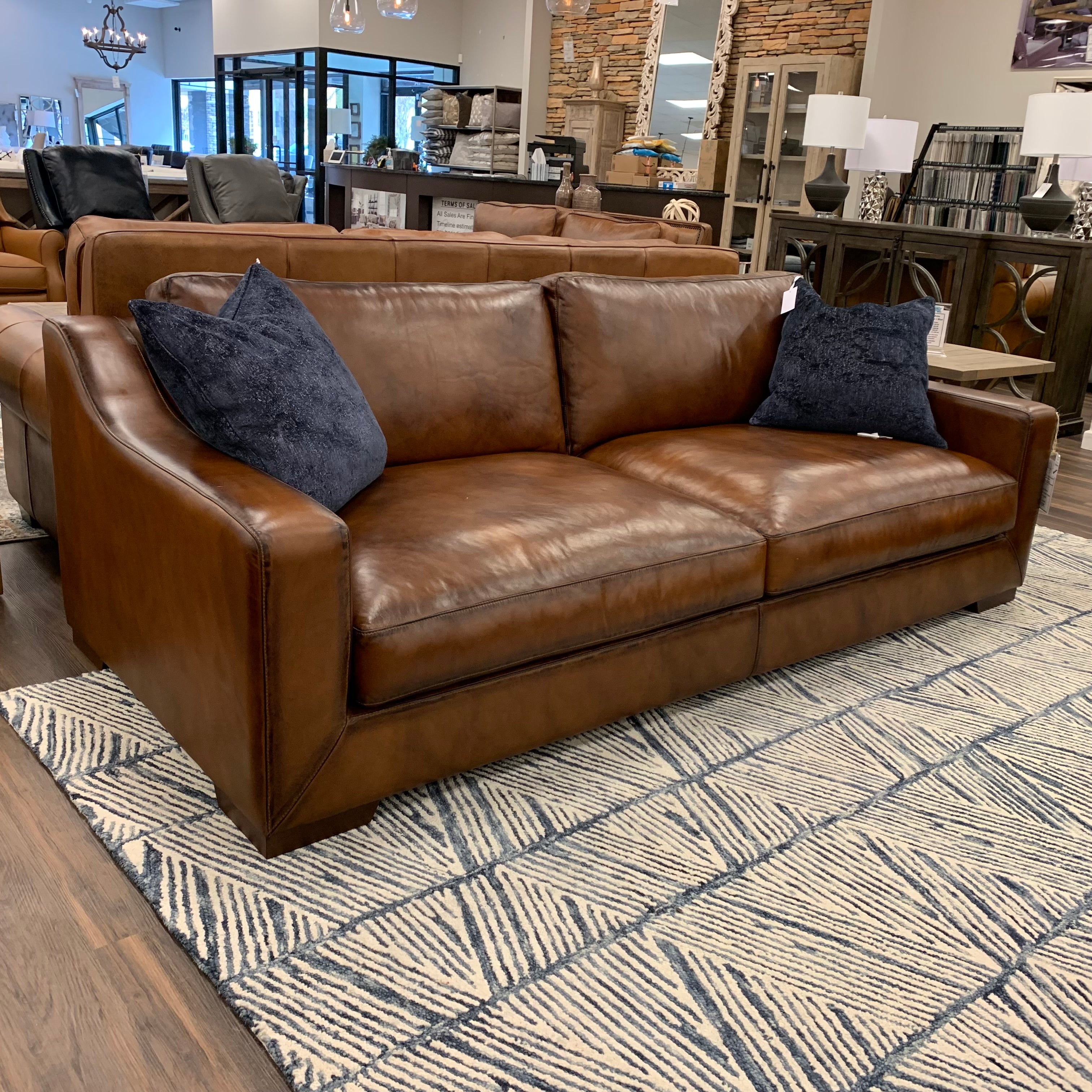 Leonardo 96" Top Grain Leather 2 Cushion Sofa - Daytona Antique