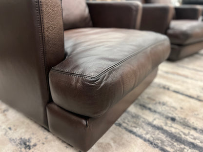 Franklin 36" Top Grain Leather Swivel Chair - Diva Oak